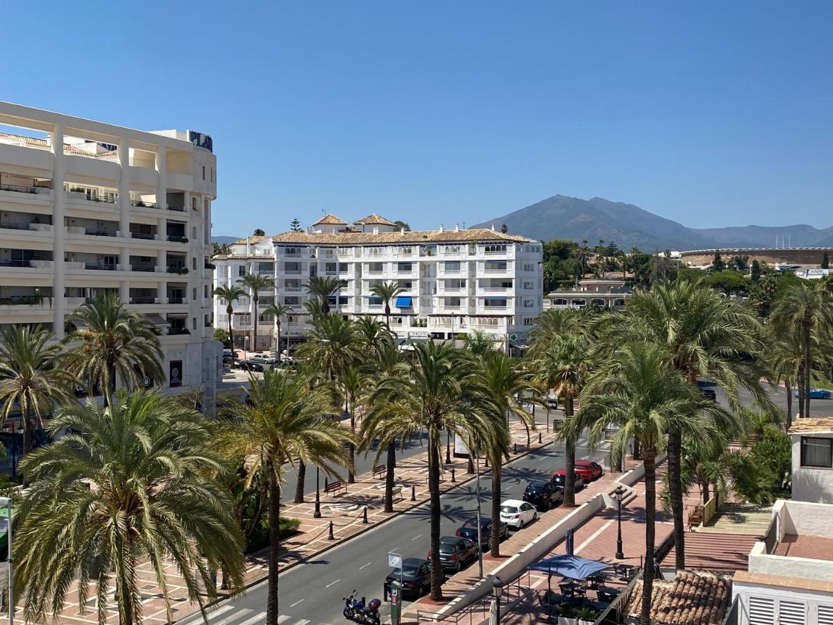 Jardines Del Puerto Apartment Marbella Exterior photo